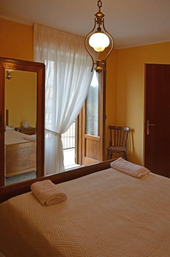 Villa La Casa Di Zia Nina Campolattaro Exterior foto